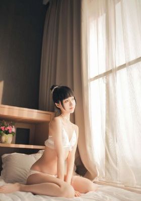 草莓视频免费在线观看_HD神马影院在线